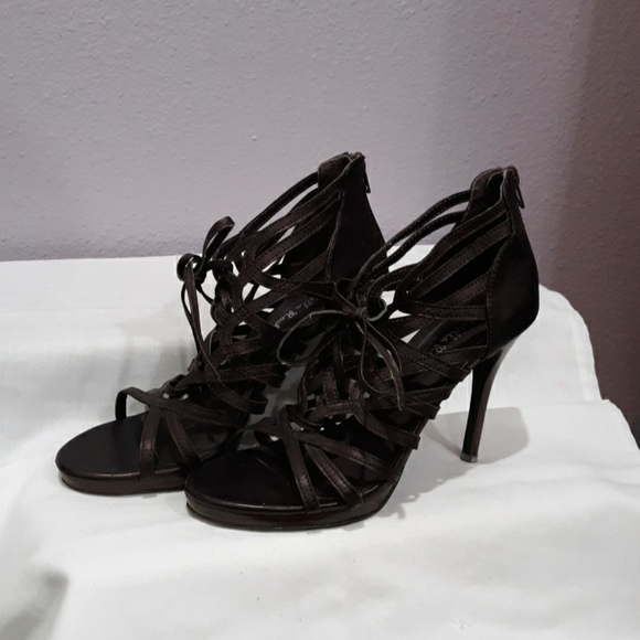 Gabriella Rocha Heels - Picture 1 of 5